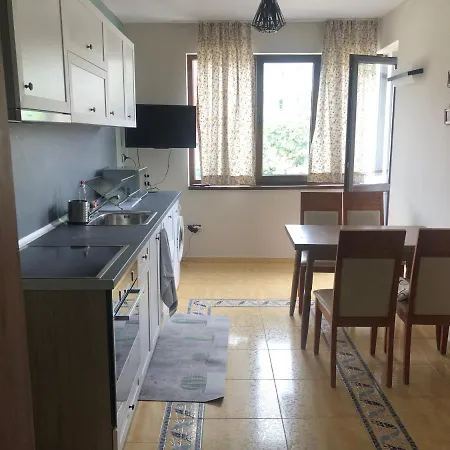 New Town 内塞伯尔