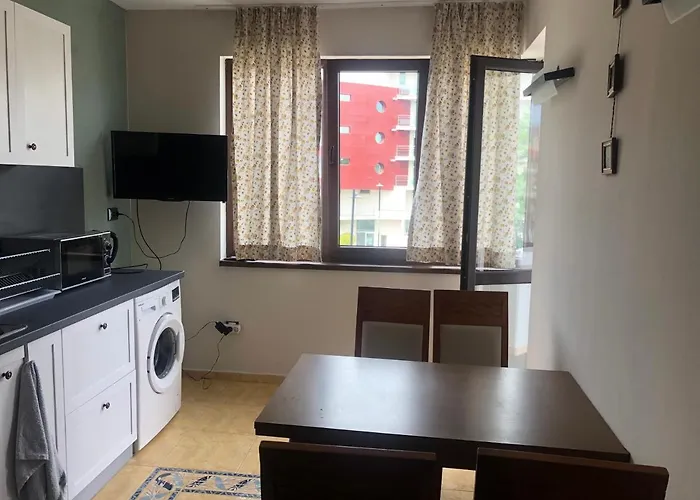 New Town Διαμέρισμα *